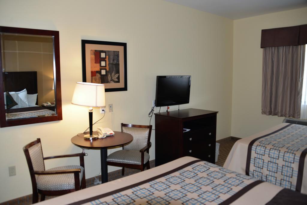 Irish Inn And Suites Muleshoe Exterior photo